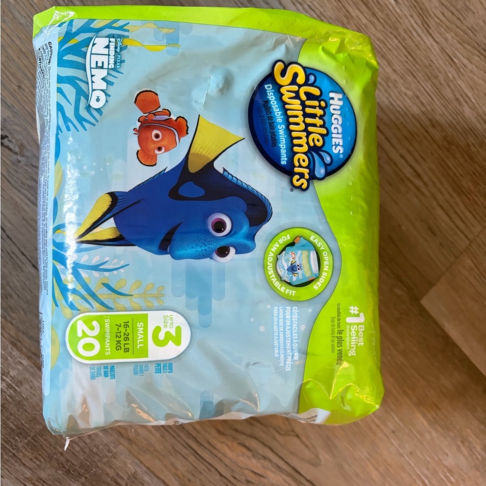 NWT Little Swimmers Disposable Swim Pants - Blue and Green - size 3